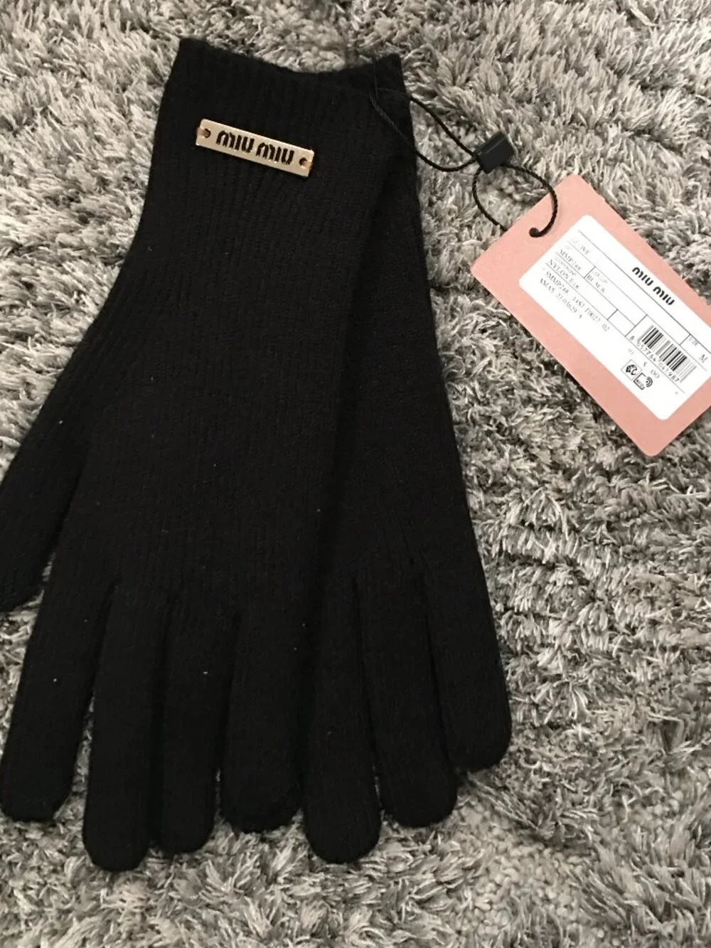 Miu Miu Black Knit Gloves
